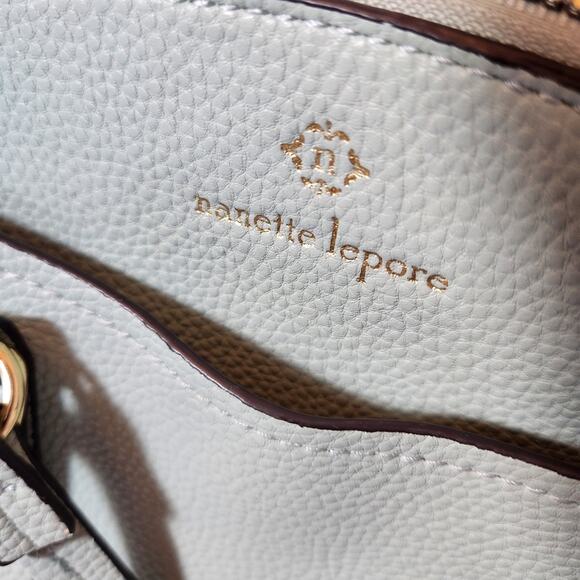 NANETTE LEPORE Mint Green Pebble Leather Shoulder Bag Purse FLAWED - Picture 4 of 9